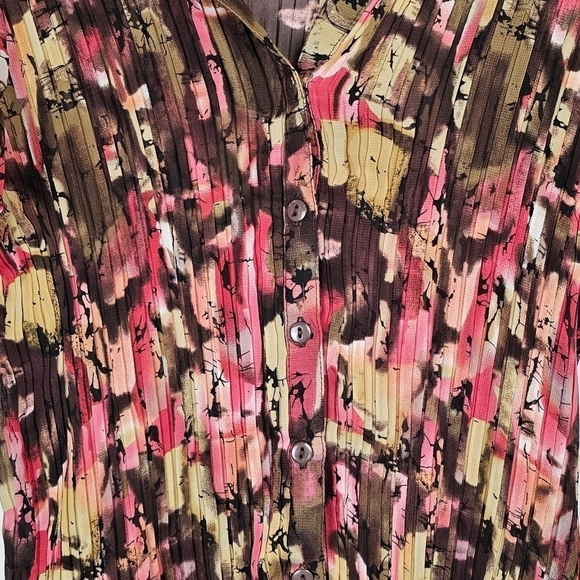 Alison Sheri Button Up Cinched Shear Top Patterned Art to Wear Sz L - Picture 3 of 7